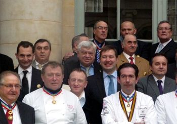 Le Chef Patrick est membre de l'Académie Culinaire de France Le Chef Patrick est membre de l'Académie Culinaire de France