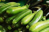 Cuisiner les courgettes  Bruno Jousse - FOTOLIA