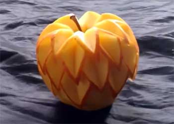Sculpture sur pomme Sculpture sur pomme