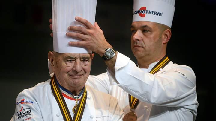 l'HOMMAGE FILIAL D'UN BOCUSE A L'AUTRE Jean-jacques Moreau@aftouch.com