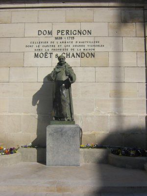 Un week-end CHAMPENOIS ! Dom Pérignon Un week-end CHAMPENOIS ! Dom Pérignon