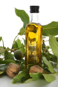 Walnut oil