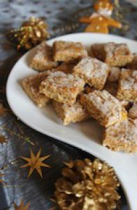 Carrs de pain d'pices aux  amandes