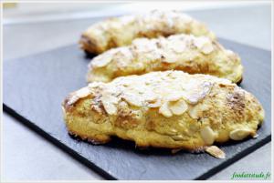 Croissants aux amandes.