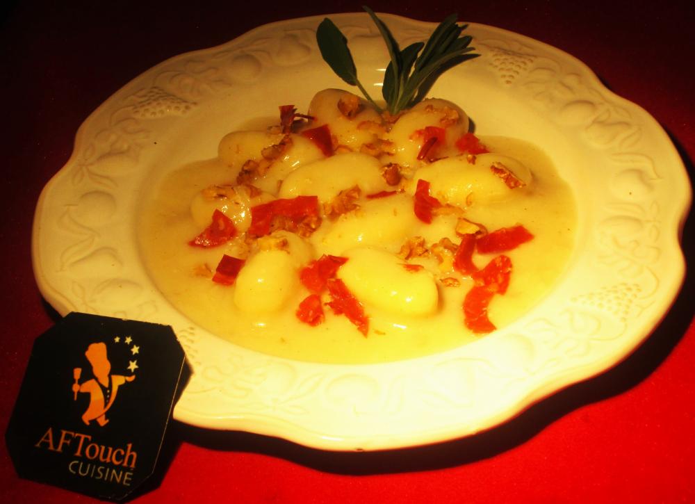 Gnocchi en crme de sauge 