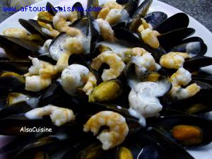 Moules de cordes, crevettes ail et persil