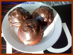 Petits cakes au chocolat et leur glaage