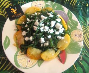 Salicornes aux eclats de pita et tomate ananas