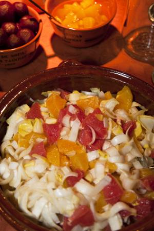 Orange, grapefruit and red onion salad