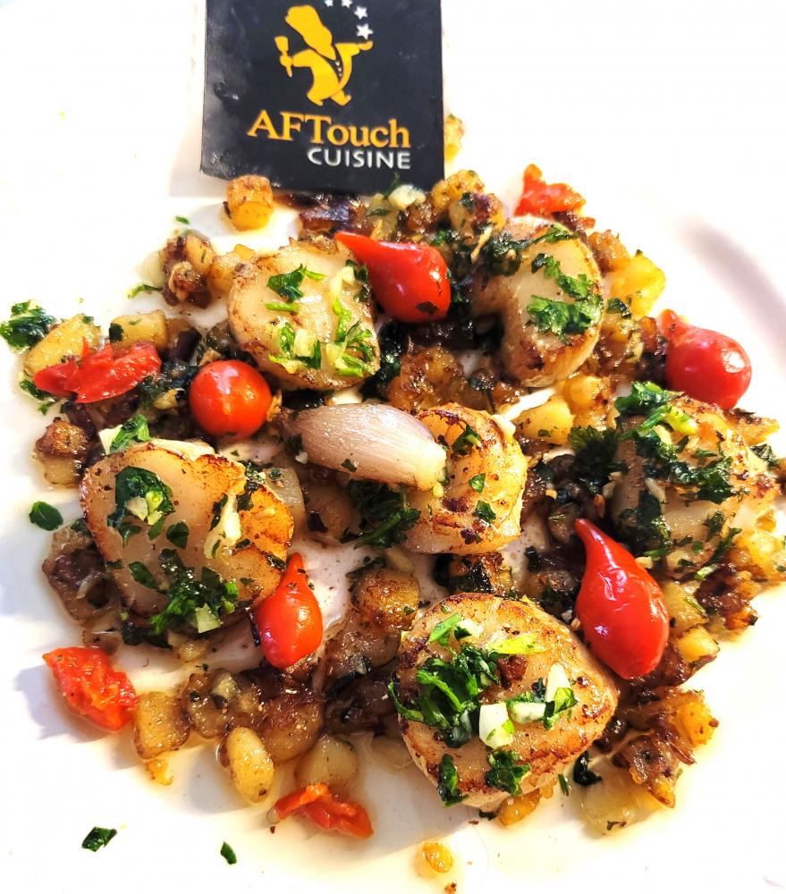 St jacques en aillade de petits poivrons et verts de blettes